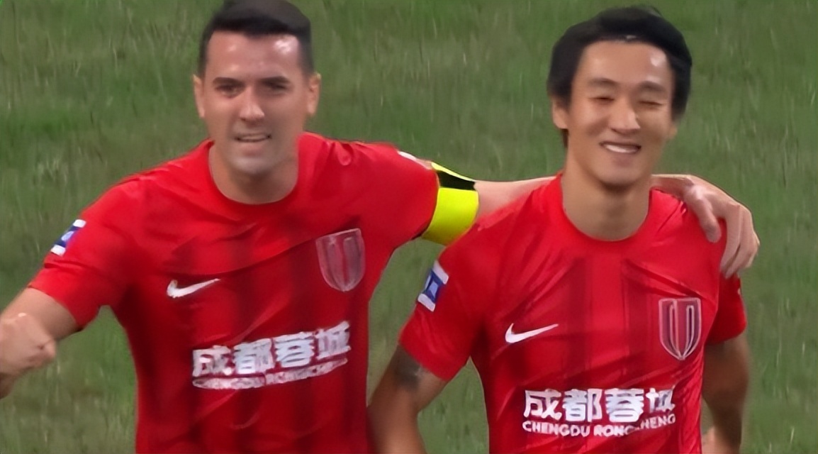 意甲女排首,尝败绩,朱婷贡献,2026世界杯,世界杯赛程,球队动态,举办城市,赛事分析